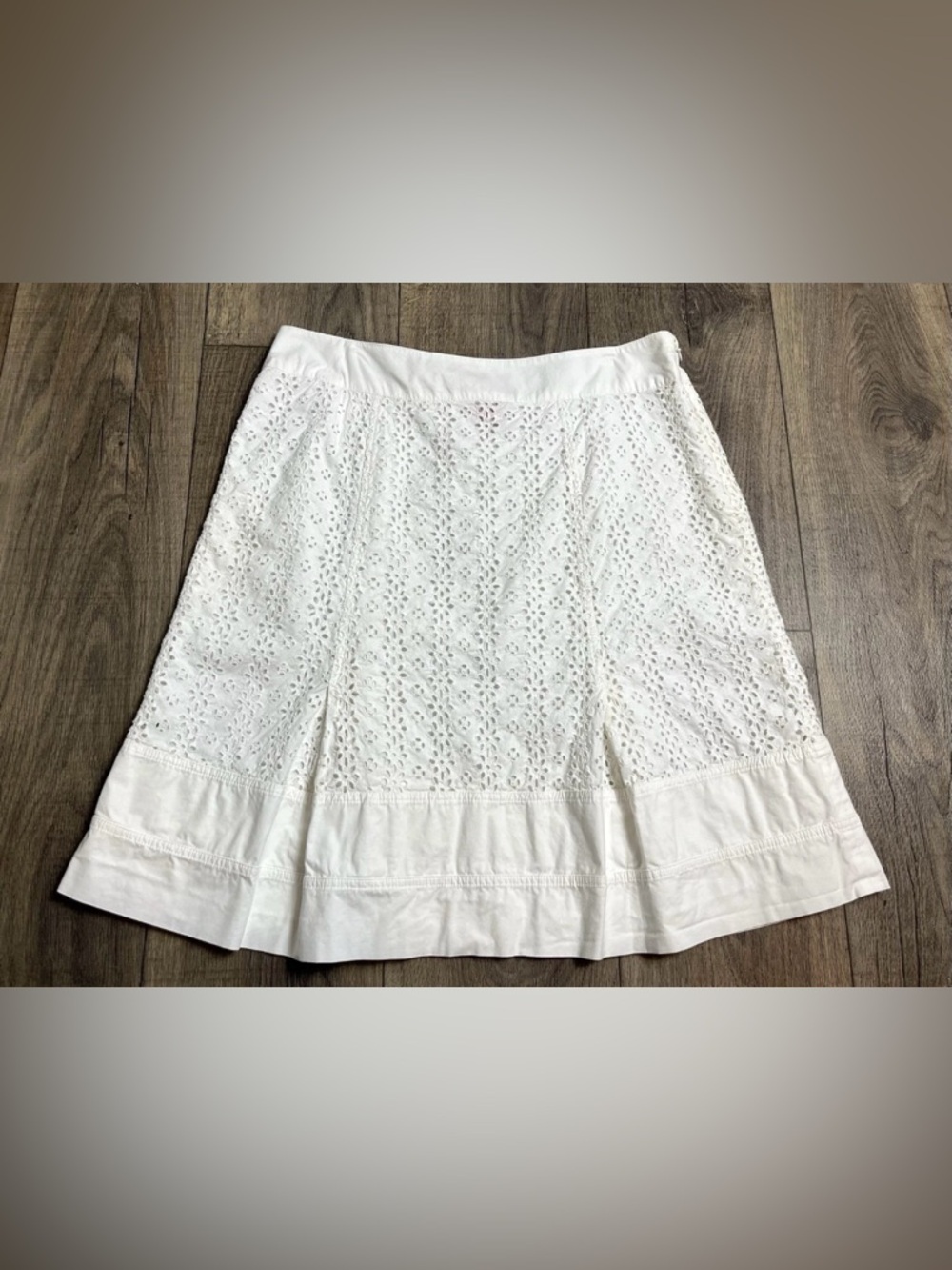 Vintage Oscar De La Renta White Eyelet A-Line Skirt Size 12 Floral Lined Cotton
